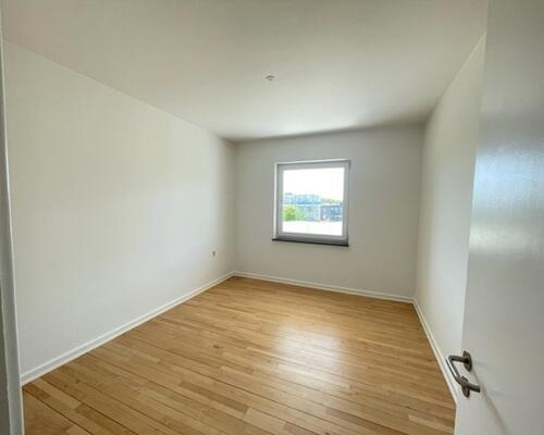 Vejle - Nørremarken, pæn, stor, lys 4V