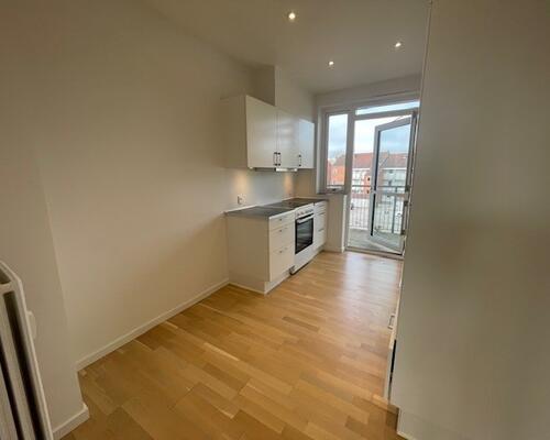 Vejle - Centrum, lys 2-3vær m balkon