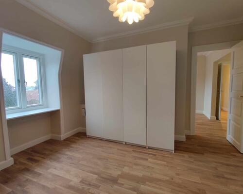 Nyrenoveret dejlig lys lejlighed | Charlottenlund