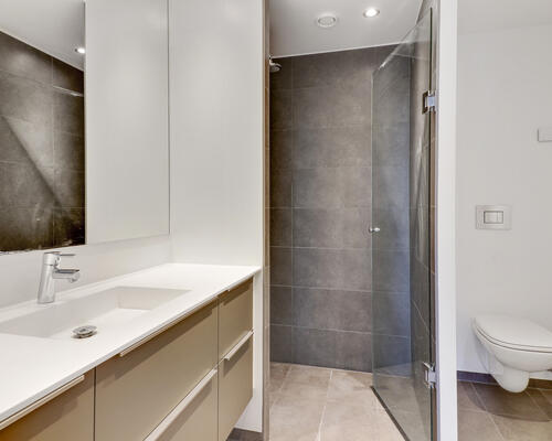 Lys og moderne 4‑værelses lejlighed i attraktive Nordhavn