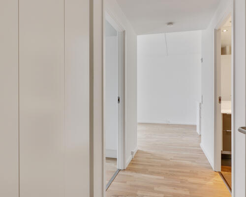 Lys og moderne 4‑værelses lejlighed i attraktive Nordhavn