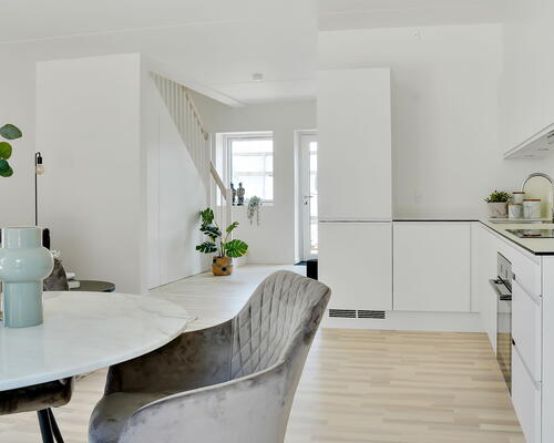 Teglværkskanten - Rummelig og lyst 4-værelses Rækkehus med egen terrasse