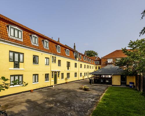 Flot nyistandsat lejlighed | Charlottenlund