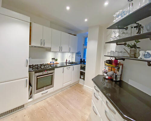 6 værelses lejlighed i København Ø