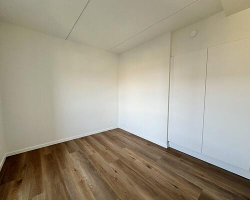 Unik 3-værelses lejlighed med fjordudsigt og stor altan