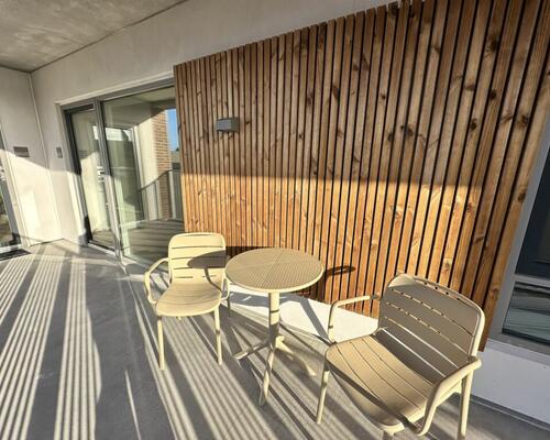 Unik 3-værelses lejlighed med fjordudsigt og stor altan