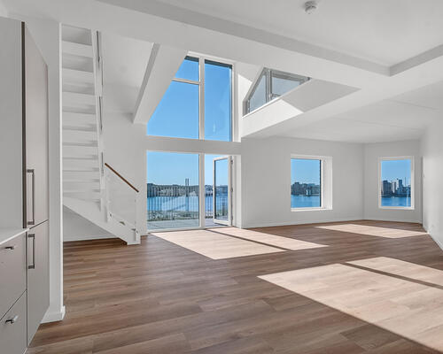 Skøn penthouselejlighed med fjordudsigt i Nørresundby