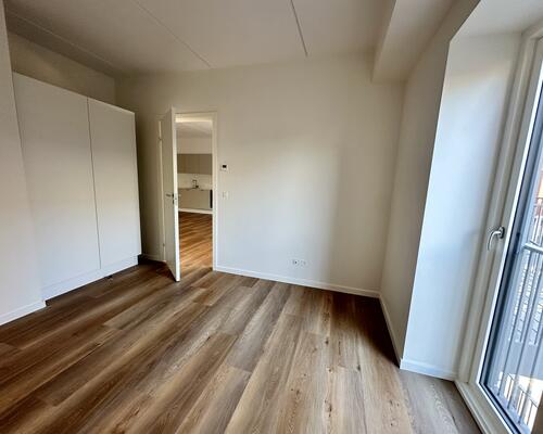 Moderne 3-værelses lejlighed med altan og udsigt