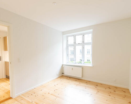 Central lejlighed med lys og liv i Aalborg