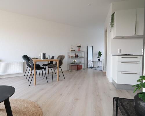 Dejlig 2-vær. lejl. i stueplan på Vintervej med egen terrasse/have.