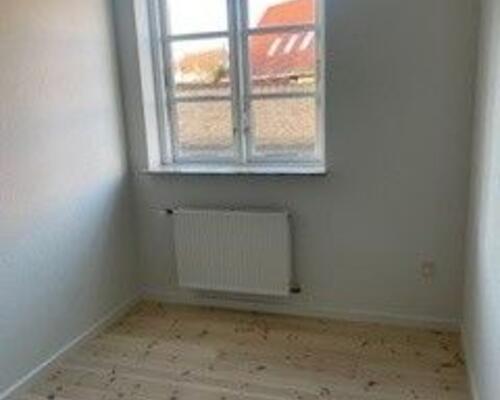 Dejlig stuelejlighed i BISGAARDEN