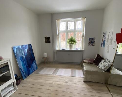 Skøn lys 2 vær. stue lejlighed i Nyborg – 58 Kvm