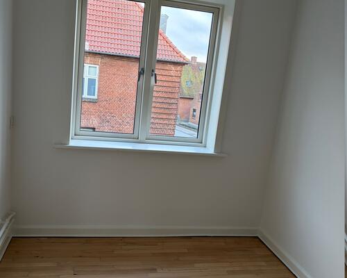 Delevenlig 3. værelses lejlighed