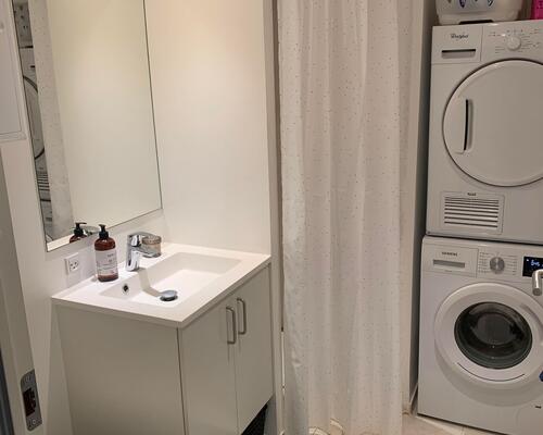 Flot og Velindrettet delevenlig 2-værelses lejlighed tæt på Uni