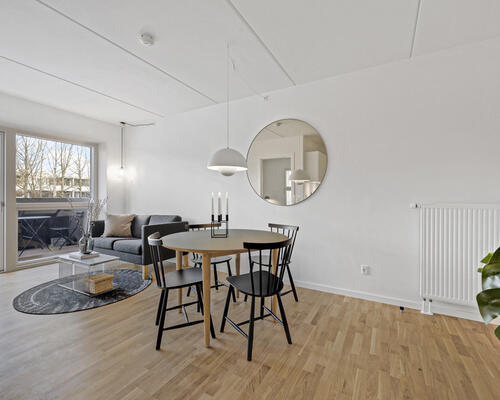 Fin 2-værelses lejlighed i Skejbyen