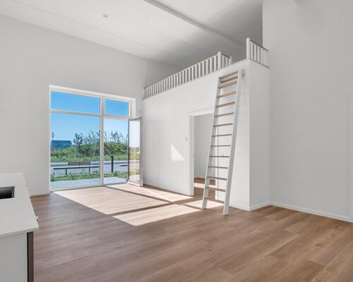 Moderne townhouse med skøn udsigt og gode faciliteter