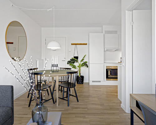 Fin 2-værelses lejlighed i Skejbyen