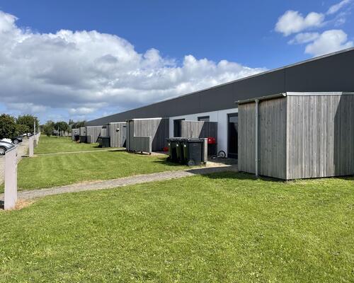 Rækkehus med egen have i Skrillinge