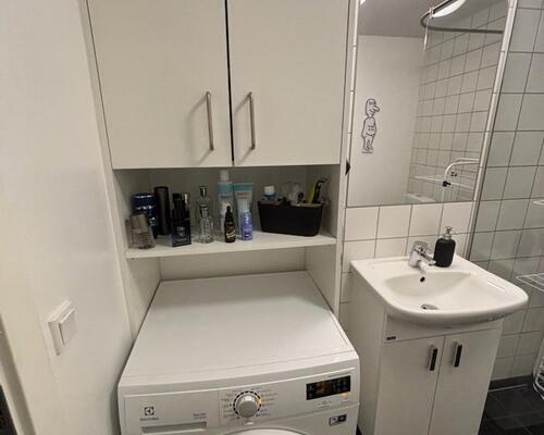 Lækker 1-værelses lejlighed med altan