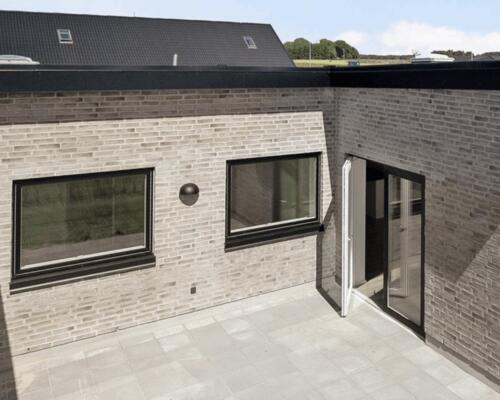 Nybygget rækkehus i 1 plan