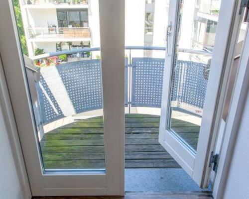 Charmerende 3-værelses lejlighed med altan - midt i Herning.