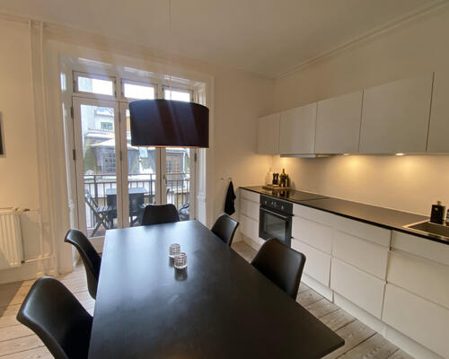 4 værelses lejlighed i København K