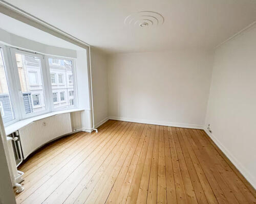 Skøn 3-værelses lejlighed med altan i Aalborgs populære Vestby