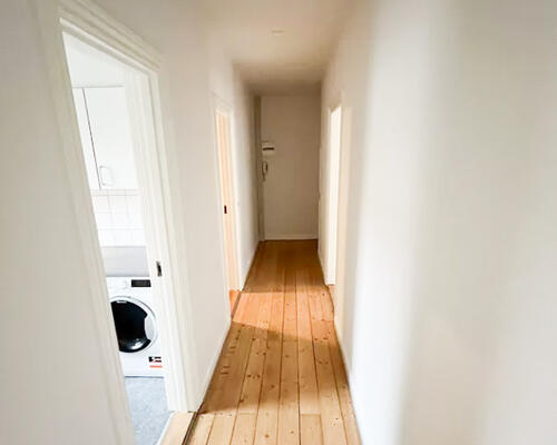 Skøn 3-værelses lejlighed med altan i Aalborgs populære Vestby