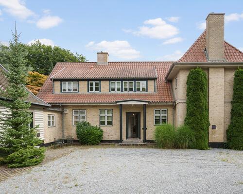 8 værelses hus i Allerød