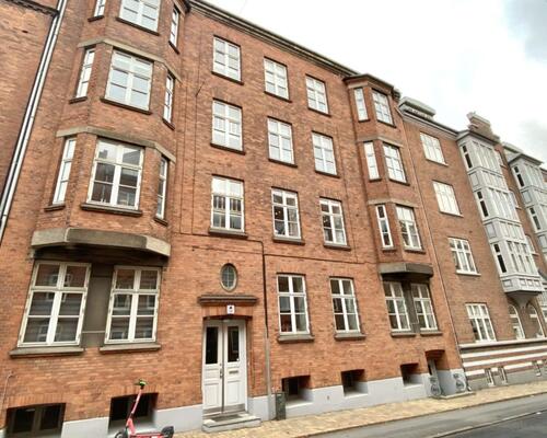 3 værelses – Læssøegade 19, 1. th. – Odense C
