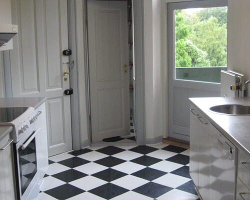 3 værelses – Læssøegade 19, 1. th. – Odense C