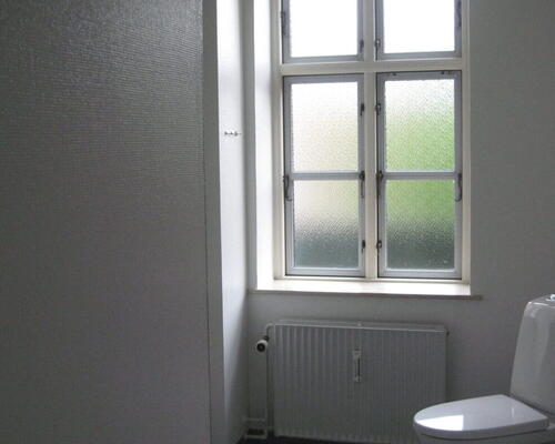 3 værelses – Læssøegade 19, 1. th. – Odense C