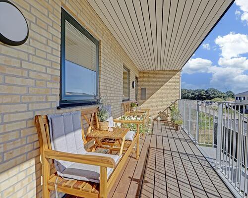 3-værelses lejlighed med stor altan i Hornbæk