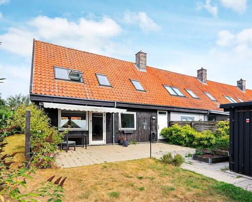 Flot og fuldt møbleret enderækkehus | Hvidovre