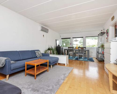 Flot og fuldt møbleret enderækkehus | Hvidovre