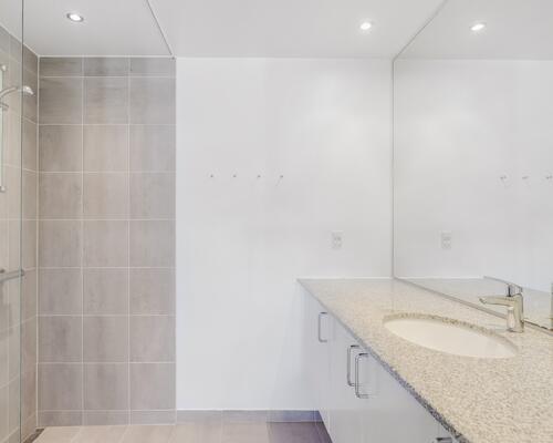 Dejlig 2-værelses med massere af lys og luft