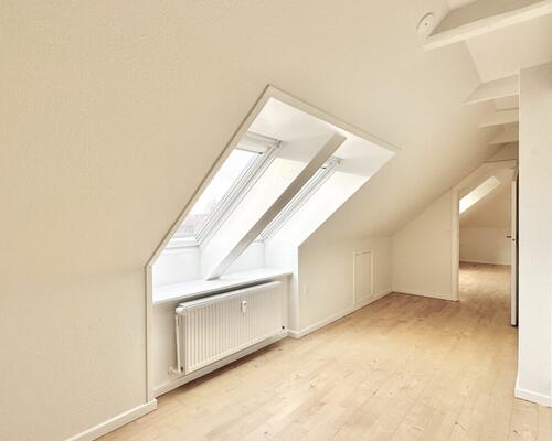 2 værelses – Roesskovsvej 54, 3. th – Odense V