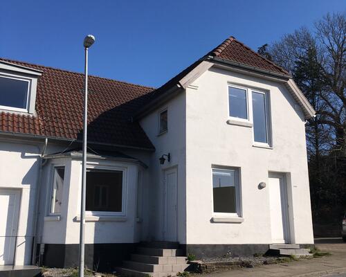 Flot lys lejlighed på Jellingvej