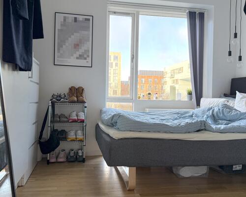 Skøn moderne lejlighed med altan i Ørestaden