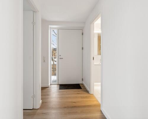 Rummelig lejlighed med lys og stemning i Svenstrup