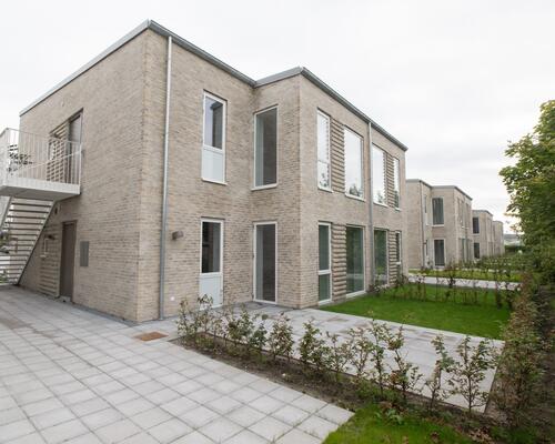 Rummelig lejlighed med lys og stemning i Svenstrup