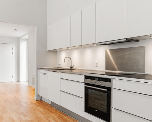 ✨ Lys og rummelig 4-værelses lejlighed midt i Odense C – perfekt som delelejlighed! ✨