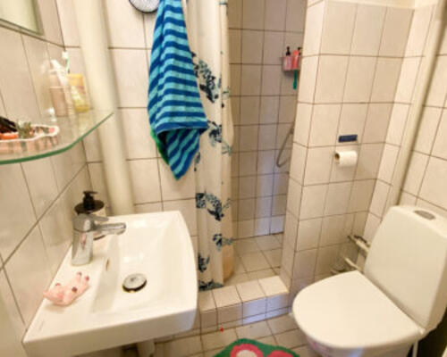 Lys og rummelig 2-værelses lejlighed på Himmerlandsgade