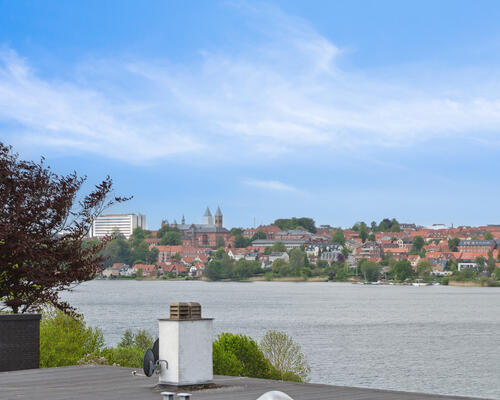 Stor og rummelig udsigtsvilla, Viborg