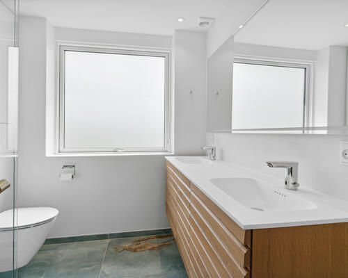 Stor og rummelig udsigtsvilla, Viborg