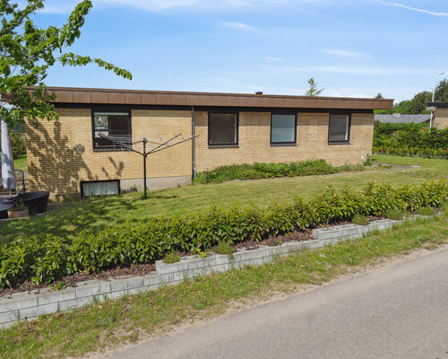 Stor og rummelig udsigtsvilla, Viborg