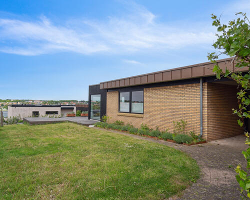 Stor og rummelig udsigtsvilla, Viborg