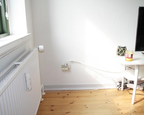 Dejlig lys 2 værelseslejlighed