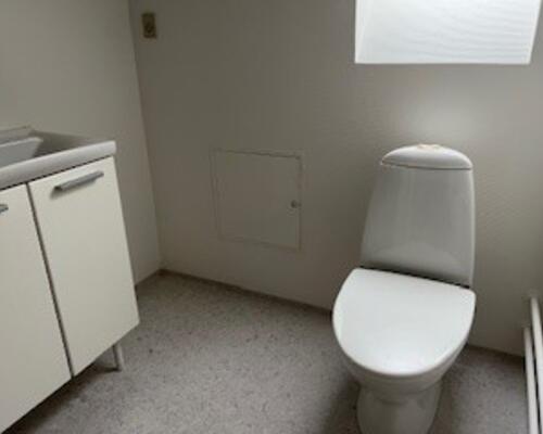 Flot 3 værelses lejlighed på lukket vej centralt i Nyborg -83 Kvm