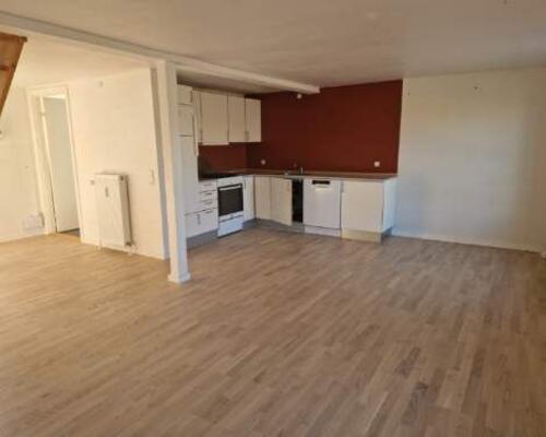 Lækker lejlighed i Tylstrup